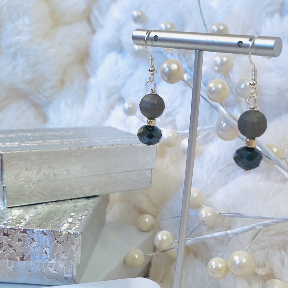 Sterling Silver Earrings Matte Grey Genuine Crystal Modern Chic French Chic - Picture 11 of 13